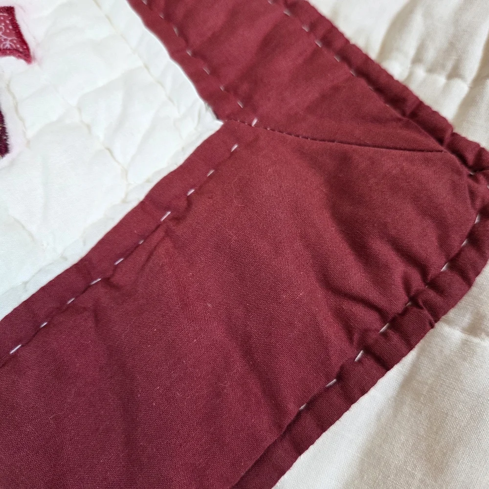 Christmas Handmade Quilt Throw 66”x 88” Red Green Patchwork